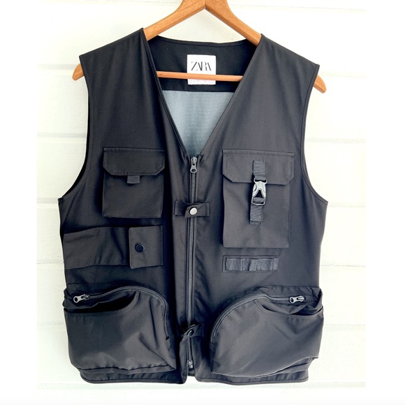 ZARA Men's Cargo Utility Tactical Vest in Black - M - Picture 1 of 6